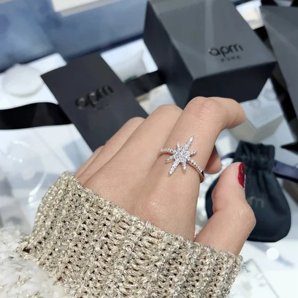 New Charm Silver Star Diamond Ring - Picture 2 of 3